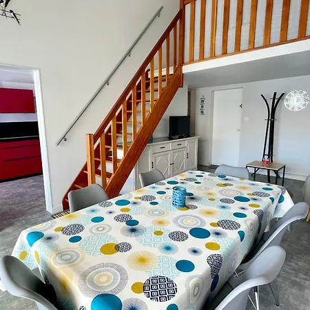 Maison Confort Proche Avec Veranda Et Parking Privatif - Fr-1-231-240 Holiday home