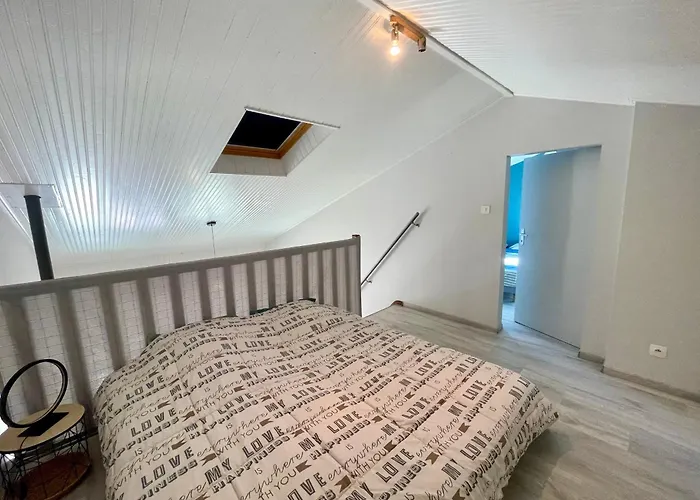 펜션 Maison Confort Proche Avec Veranda Et Parking Privatif - Fr-1-231-240